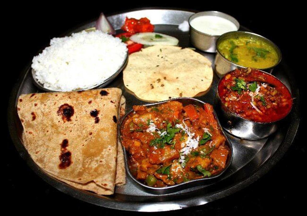 Vaibhav Home Stay ハンピ エクステリア 写真